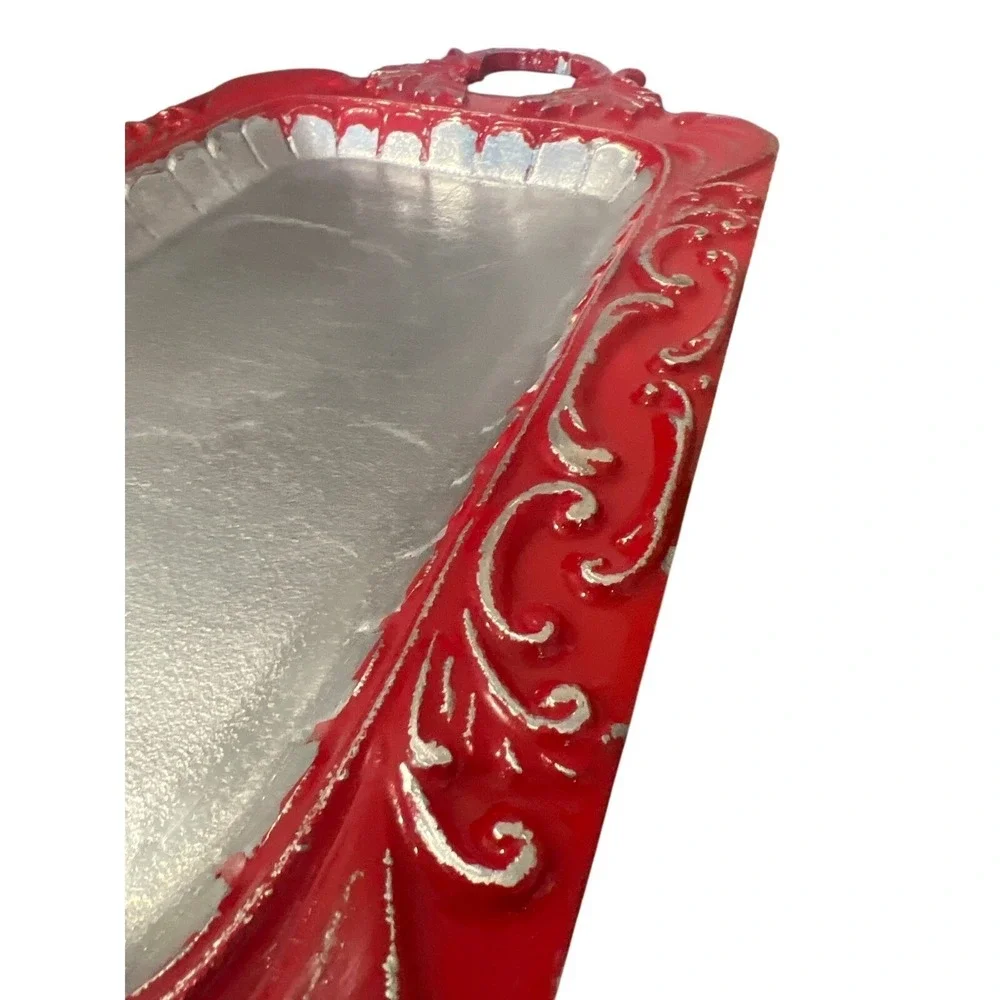The Unbranded Brand decorative ornate